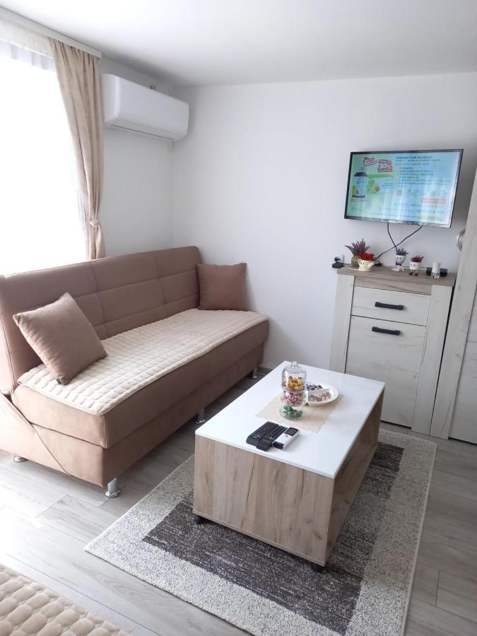 Apartamento Mala Kuca Foca Exterior foto